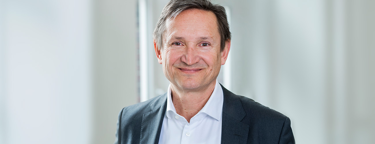 Dr. rer. medic. h. c. Helmut Hildebrandt, OptiMedis AG